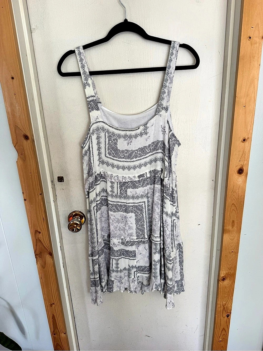 Hazel Heart Paisley Mini Dress in blue & White